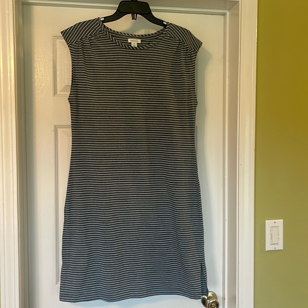 Sundance - Blue & White Stripe Sleeveless Shift Dress - Size M
